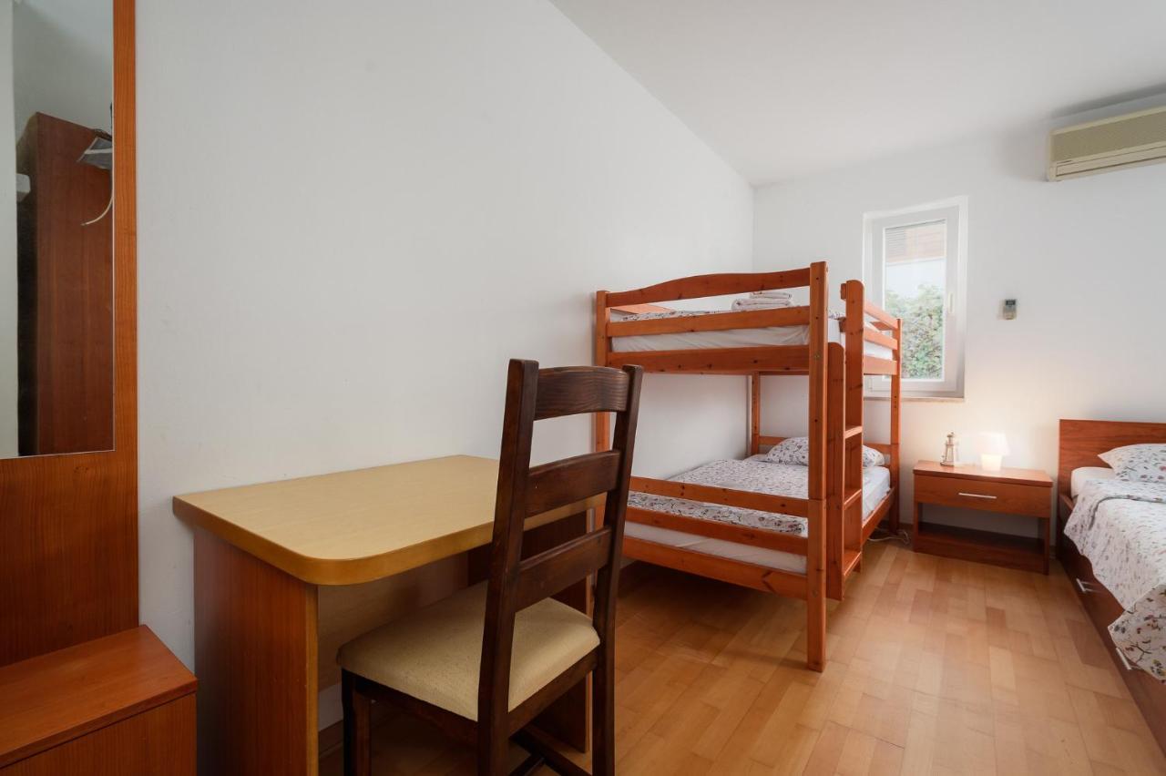 Apartman Inteuro 포레치 외부 사진