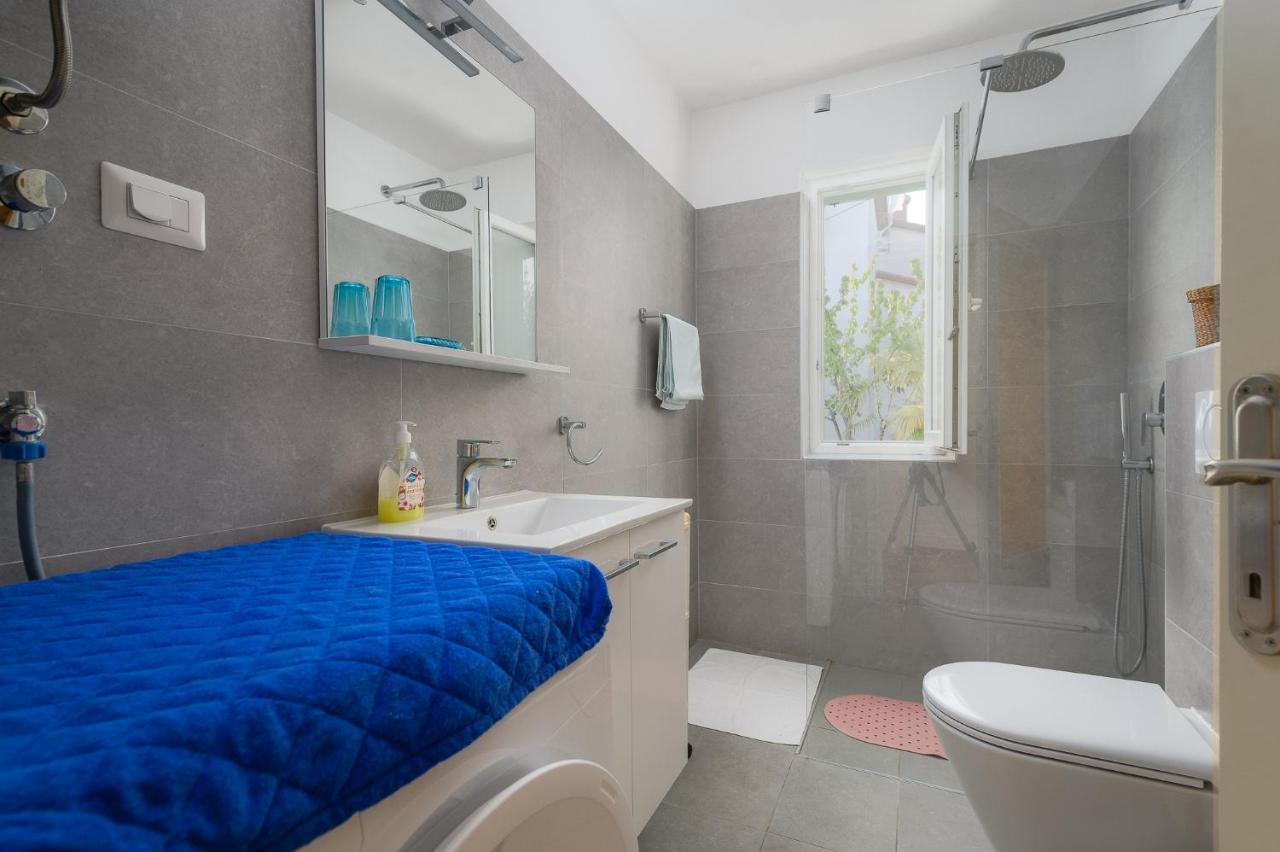 Apartman Inteuro 포레치 외부 사진